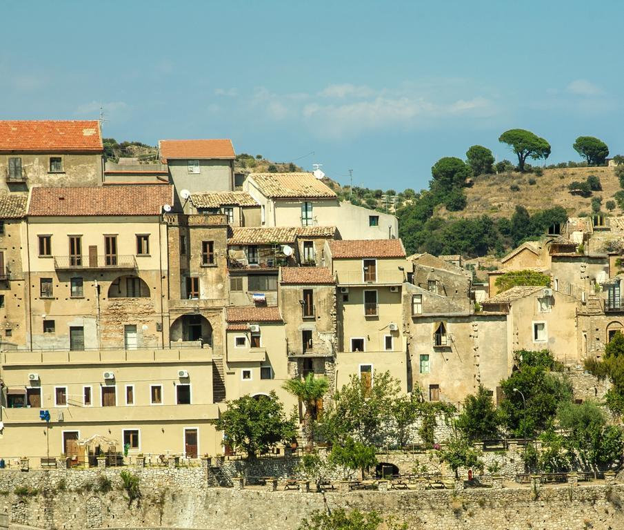 B & B Stillachiara Badolato Marina Exterior photo