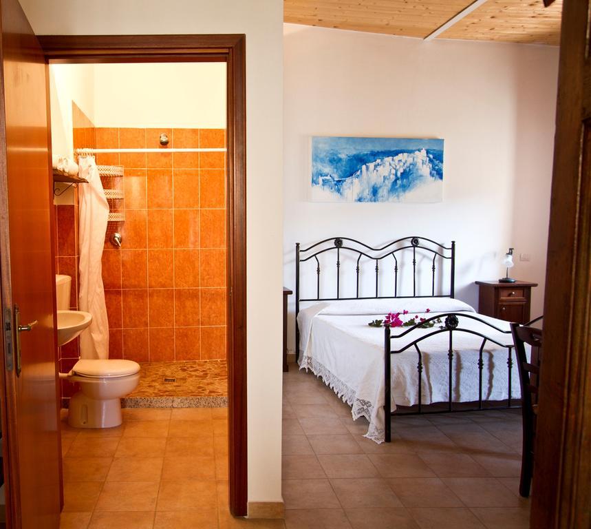 B & B Stillachiara Badolato Marina Exterior photo